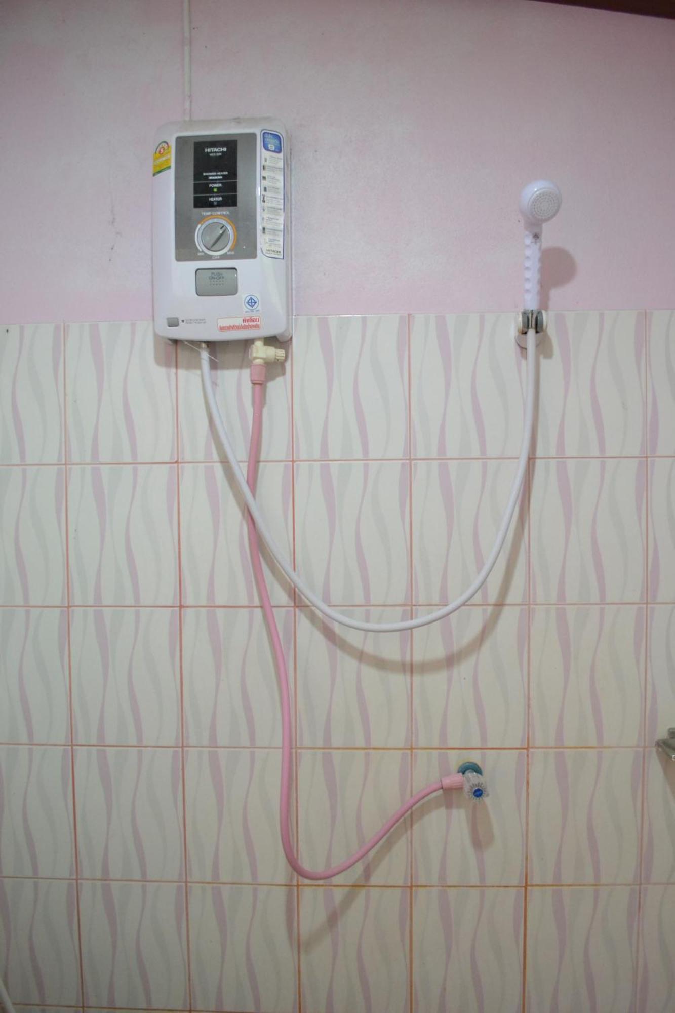 Benjaporn Bungalow Ko Sichang Chambre photo