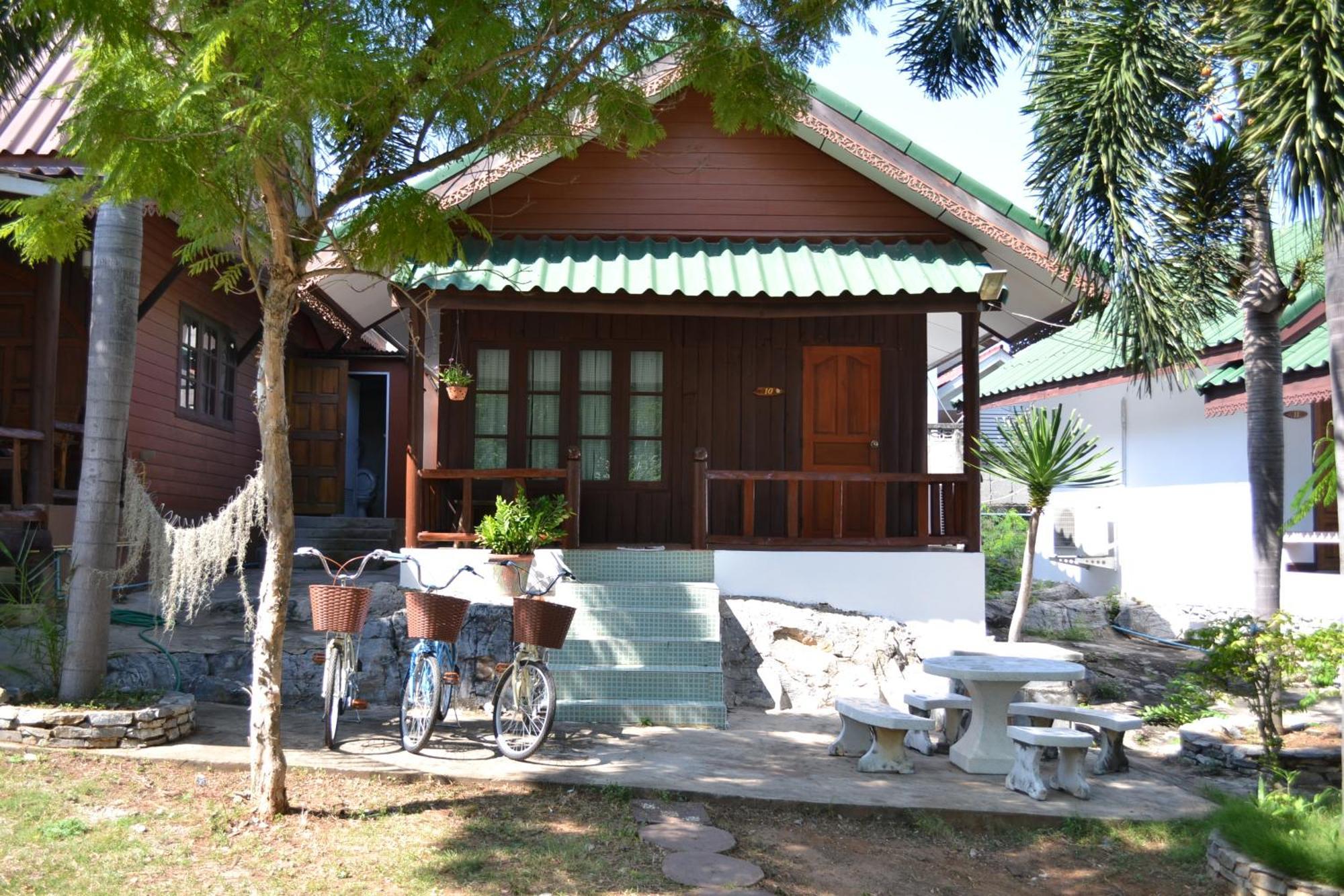 Benjaporn Bungalow Ko Sichang Chambre photo
