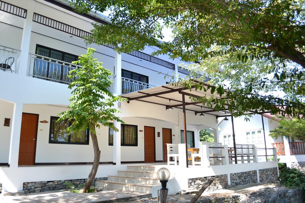 Benjaporn Bungalow Ko Sichang Extérieur photo