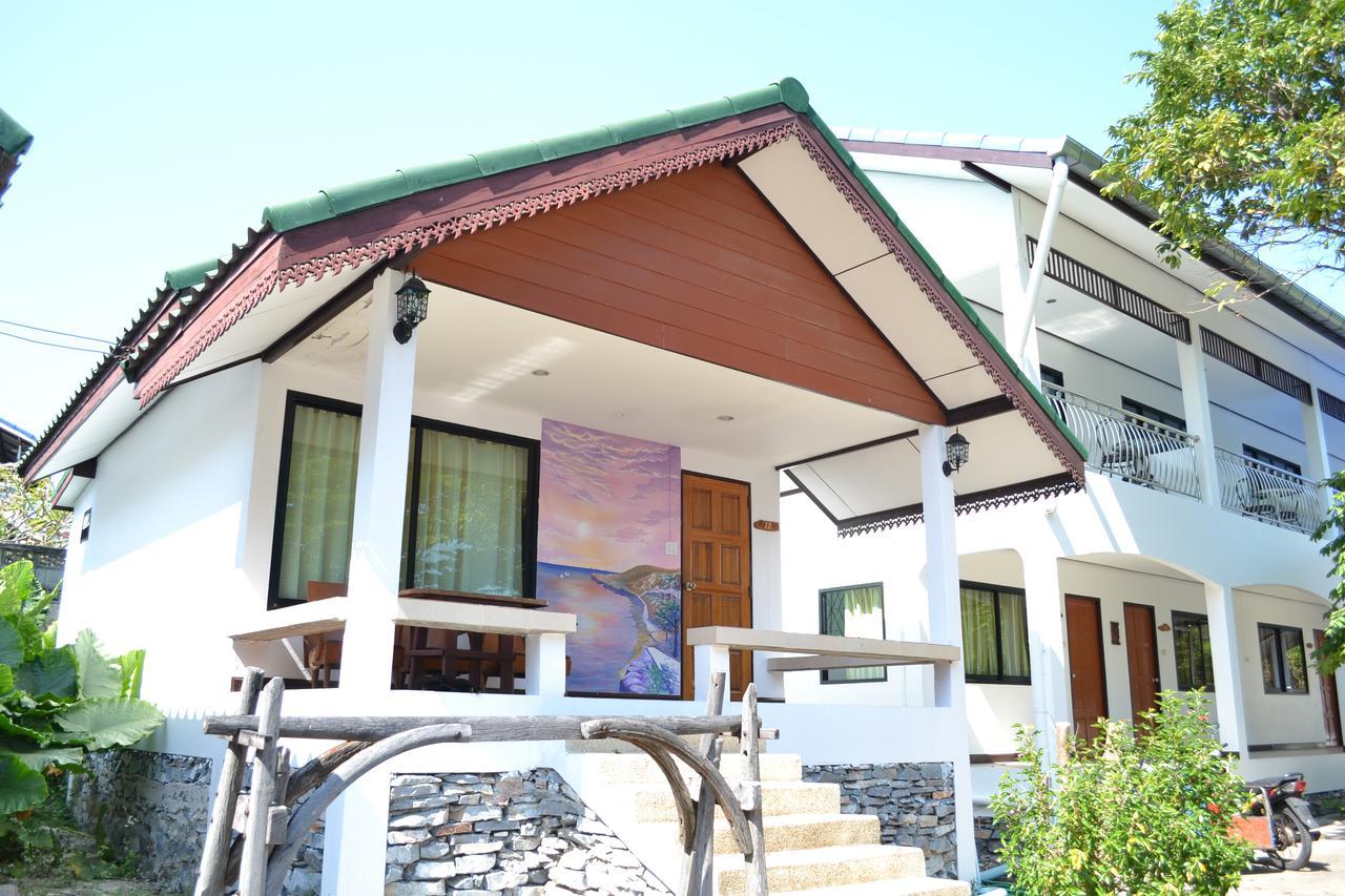 Benjaporn Bungalow Ko Sichang Extérieur photo